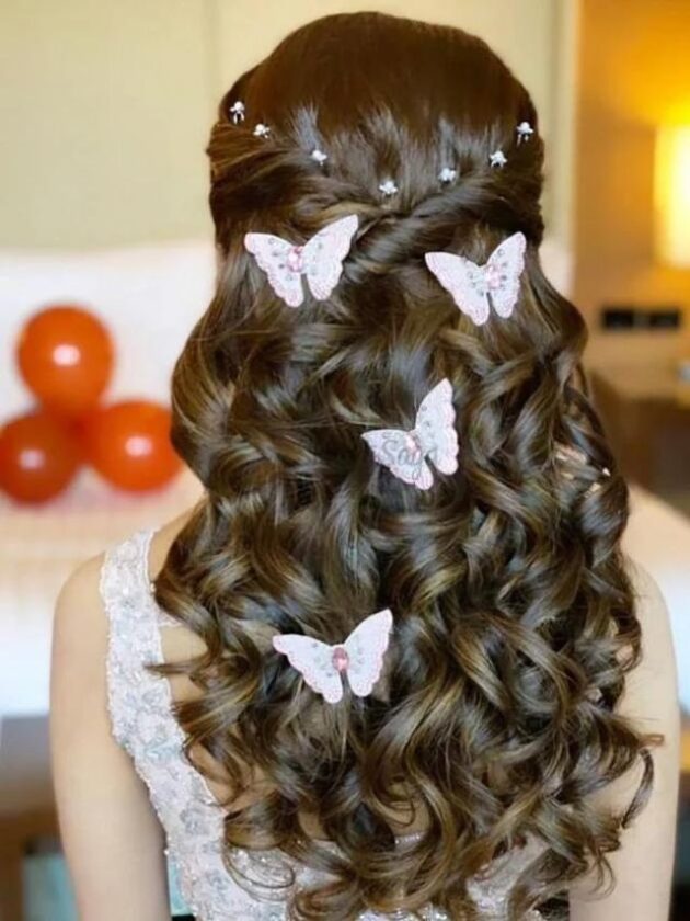 Butterfly Clip Attached with Open Hairstyles for Wedding