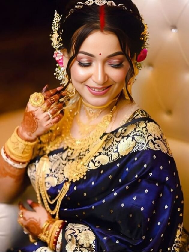 Splendid Wedding Banarasi Saree Looks You Should Bookmark for Wedding Occasions