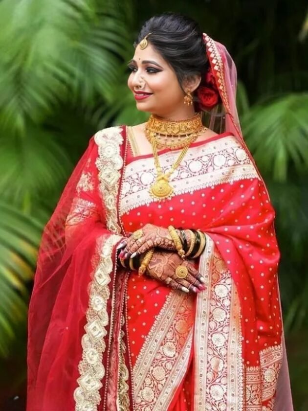 Small Butidar Wedding Banarasi Saree Look