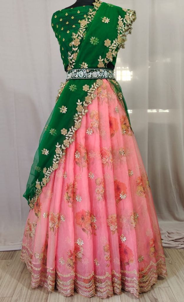 Avhilasha Creation Brasso Fashion Velvet Party Wear Saree Wi at Rs  1199/piece(s) | ब्रासो साड़ी in Gurgaon | ID: 12207807833