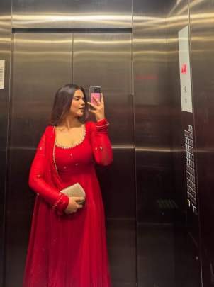 4 Meter Flair Handwork Red Anarkali Kurti With Fox Georgette Dupatta