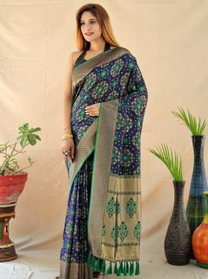 Beautiful Blue Handloom Soft Silk Weaving Sarees