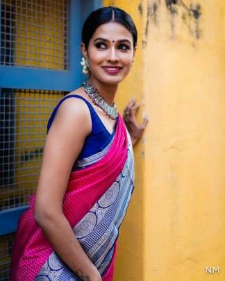 Fancy Soft Lichi Silk Pink Saree With Jacquard Border