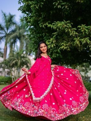 Designer Pink Heavy Lehenga Choli With Dupatta