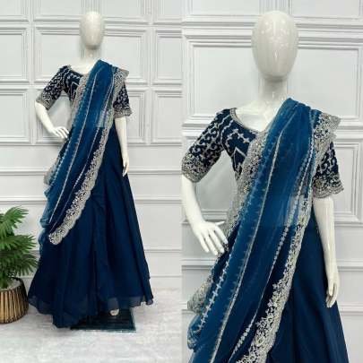 divyanka tripathi Wear Fantastic Navy Blue Color Embroidery Work Lehenga Saree