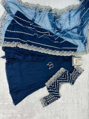 divyanka tripathi Wear Fantastic Navy Blue Color Embroidery Work Lehenga Saree