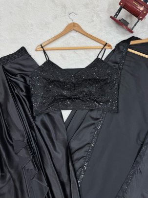 Elegant Black Dhoti Style With Shrug