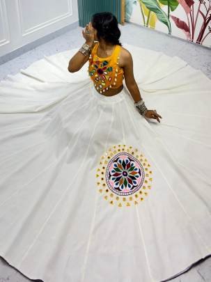 Elegent Navratri 10 Meter Flair Lehenga With Halter Neck Blouse