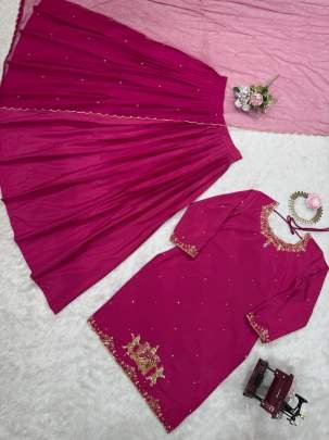 Elegent Pink Handwork  Kurti With Flared Lehenga And Dupatta