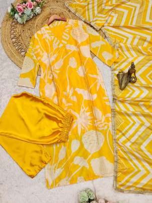 Fancy Flower Printed Kurtis Pant Set With Dupatta With Neck Work