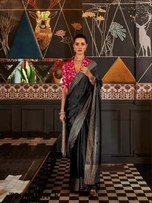 Fancy Hand loom Weaving  Black Pure Viscose Saree