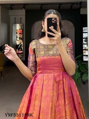 Fashionable Pink Color Zari Weaving Work Kanjivaram Gown