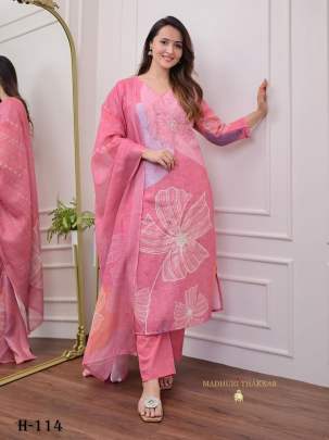 Premium Pink Heavy Suit Set With Embroidery Work