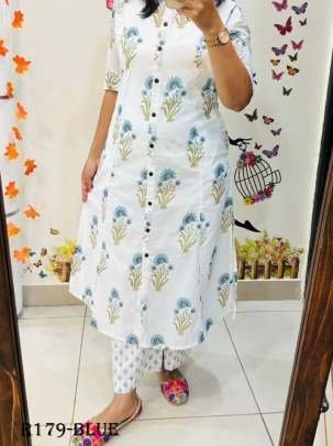 Flower Printed Blue Cotton Kurtis With Pant