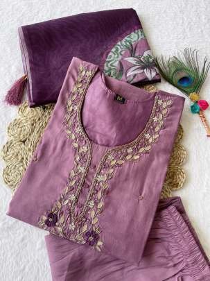 Hand Work Onion Pink Kurti Pant Dupatta Set