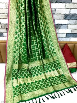  Heavy Banarasi Weaving Silk Green Saree and Blouse