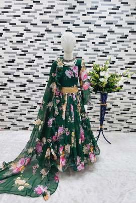 Heavy Fox Georgette Gown With Digital Print Work