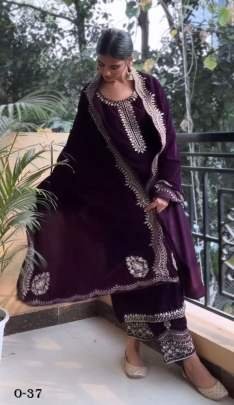 Heavy Viscose Velvet Purple Kurti Bottom and Dupatta