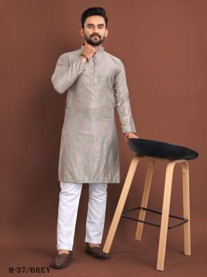 Latest Indian Wear Silk Grey Men Kurta With Pajama