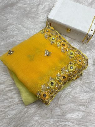 Launching Yellow Saree With Soft Crunchy Fabric