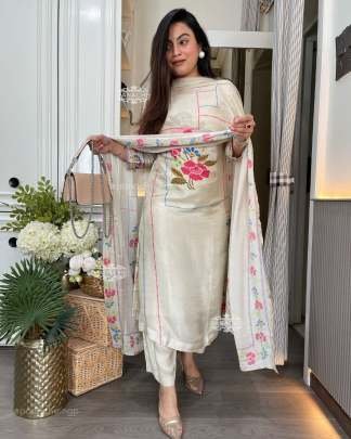 Muslin White Printed Stylish Kurti Dupatta With Matching Pants