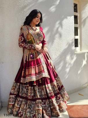 Navratri Special Red Muslin Cotton Lahenga Choli