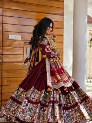 Navratri Special Red Muslin Cotton Lahenga Choli