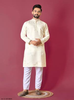 Off White Ethnic Style Silk Kurta with Pajama 