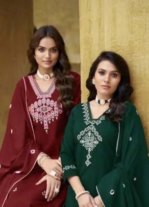 Present Hiya Heavy Dabu Cotton Kurtis Set With Thread Work By Karissa Brand