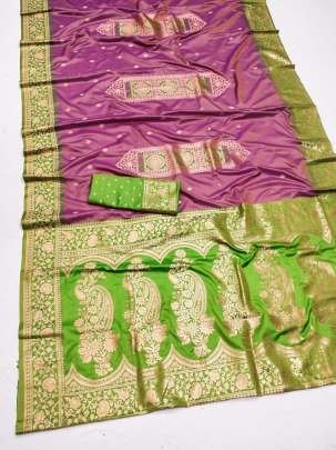 Pure Banarasi Silk Onion Pink Color Saree