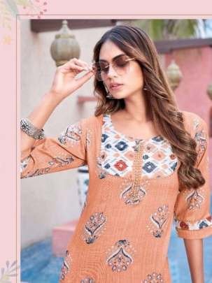 Selesta Brand Tammanna Fancy Printed Kurtis Set
