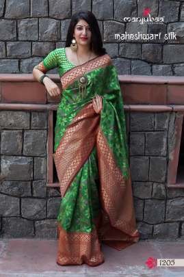 silk weaving saree