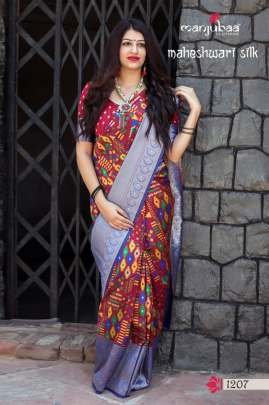 silk weaving saree