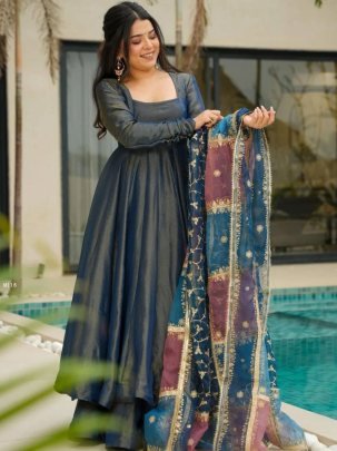 Stunning Carosin Colour Paired With A Beautiful Embroidered Multi tone Dupatta