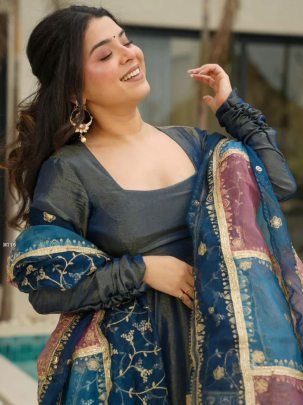Stunning Carosin Colour Paired With A Beautiful Embroidered Multi tone Dupatta