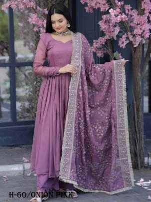 Tebi Silk Onion Pink Kurta and Pant with Dupatta