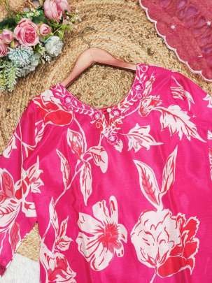 Traditional Pink Floral Printed Beautiful Work Three Piece Kurtis Set