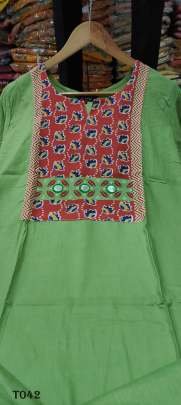 Women Rayon Green Suit Set With Floral Dupatta